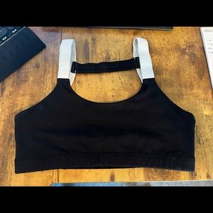 Moxie Sports Bra
